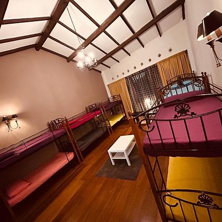 New Great Shanghai Female Hostel George Town Eksteriør billede